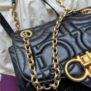 Salvatore Ferragamo | Bags | Salvatore Ferragamo Black  display picture 3
